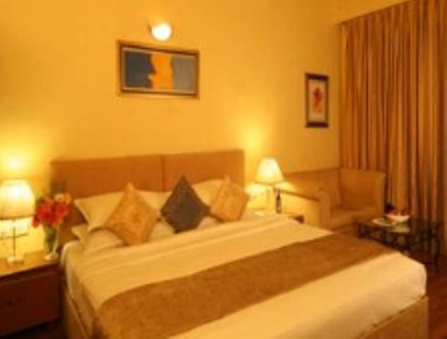 Meuse Jupiter Business And Luxury Hotel Nashik Habitación foto