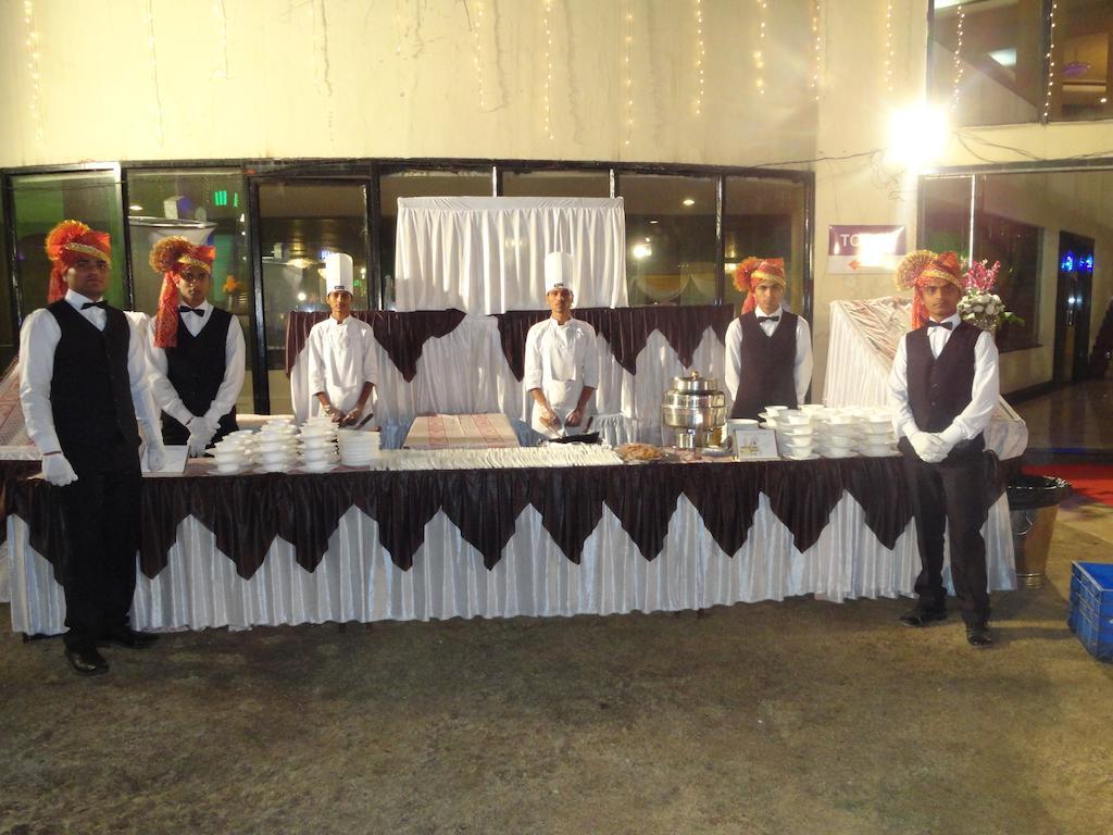 Meuse Jupiter Business And Luxury Hotel Nashik Exterior foto