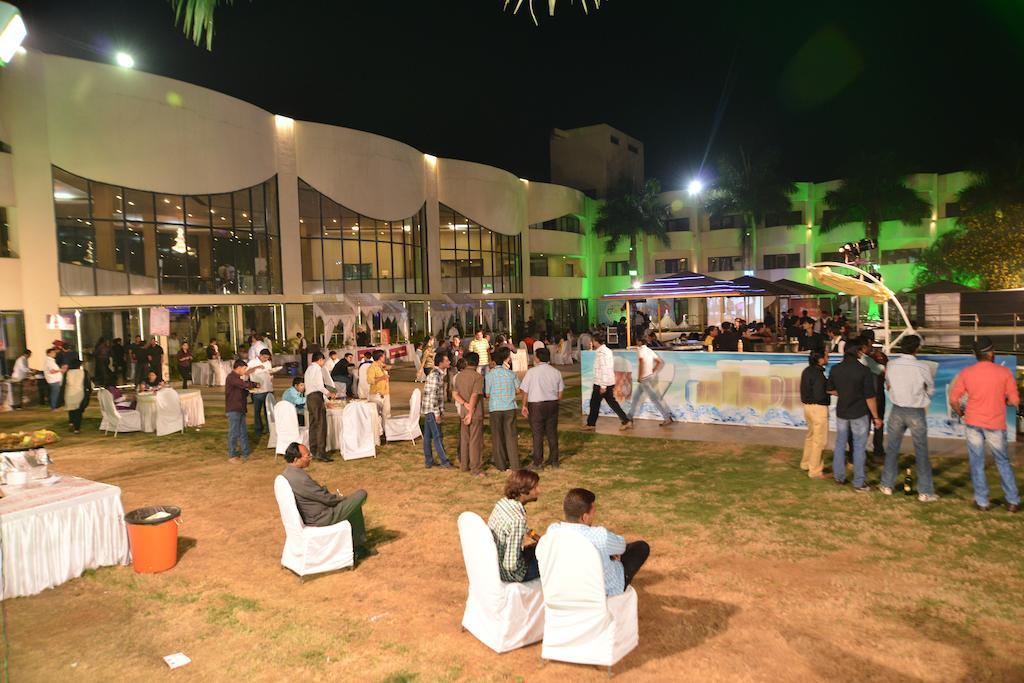 Meuse Jupiter Business And Luxury Hotel Nashik Exterior foto